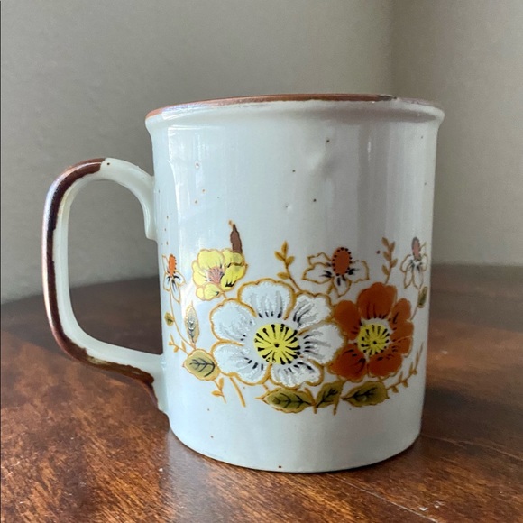 Vintage Lunch Mates Cultura Collection Autumn 1970s Floral Mug - Picture 1 of 5